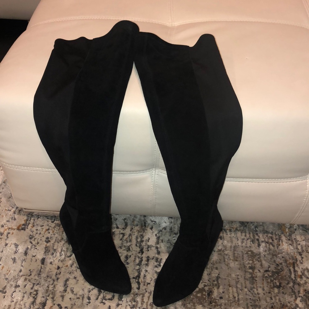 Beautiful suede knee high Boots